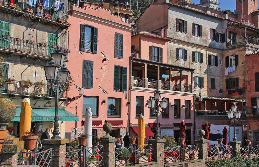 Albergo Diffuso Locanda Specchio Di Diana Nemi Exterior foto